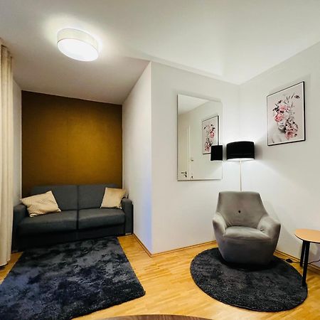 Stylish Apartment Naehe Hbf-Tiefgarage-Lift Hannover Exterior foto